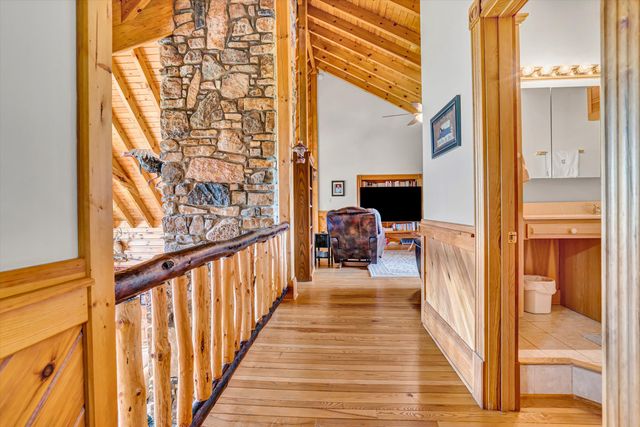 500 Jacksons Flat, Covington, VA 24426