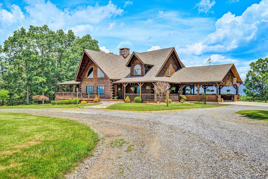 500 Jacksons Flat, Covington, VA 24426