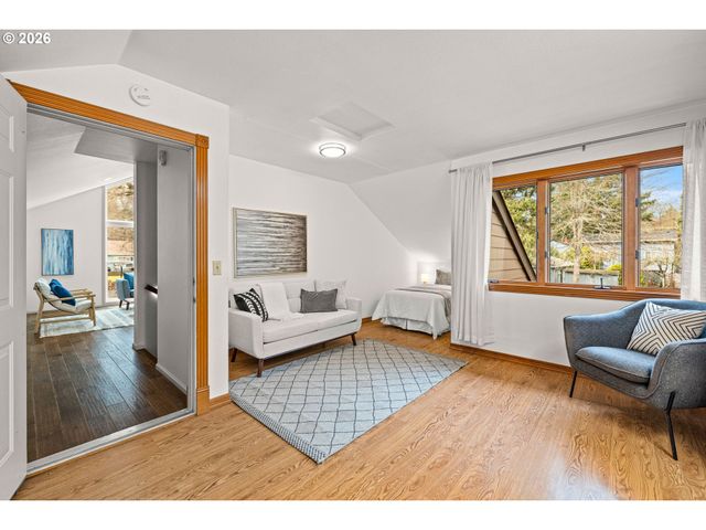 7920 Sw 82nd Ave, Portland, OR 97223