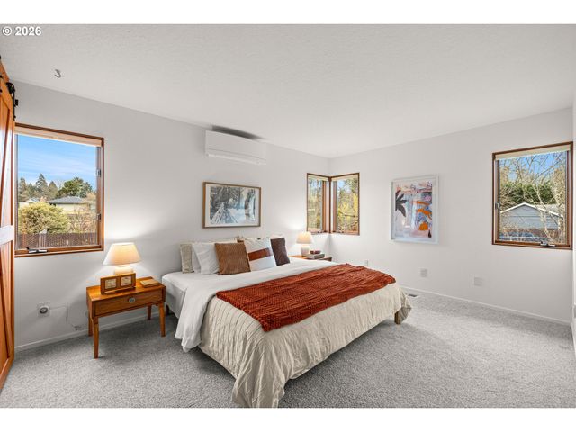 7920 Sw 82nd Ave, Portland, OR 97223