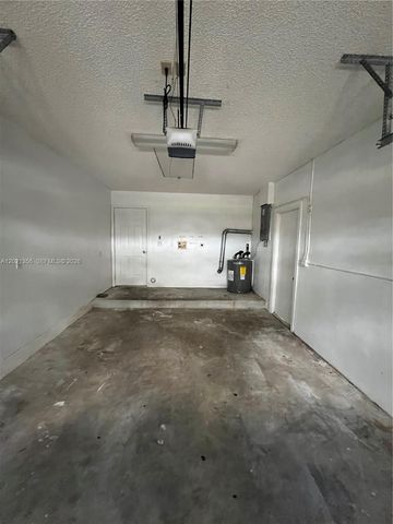 5324 Flagler St, Hollywood, FL 33021