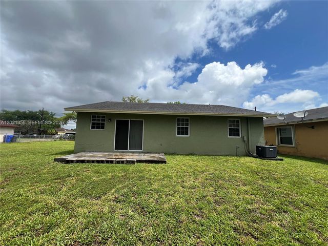 5324 Flagler St, Hollywood, FL 33021
