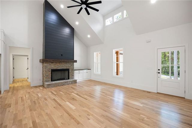 66 B PMB Young SE Road, Cartersville, GA 30120