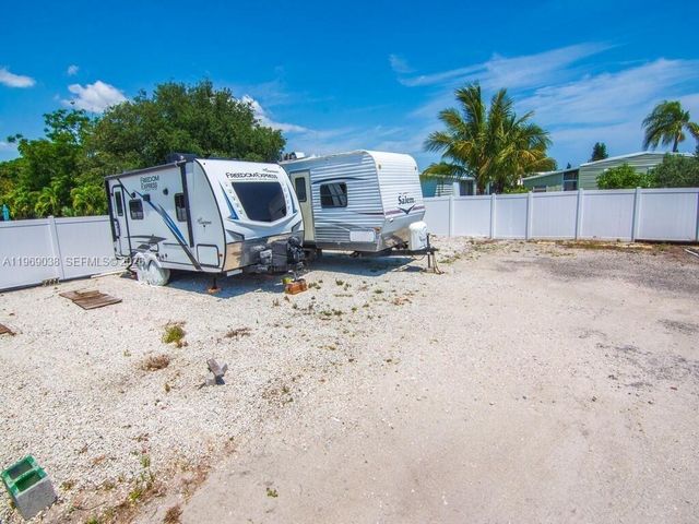 315 NE Cardinal Lane Unit Lot L25, Jensen Beach, FL 34957