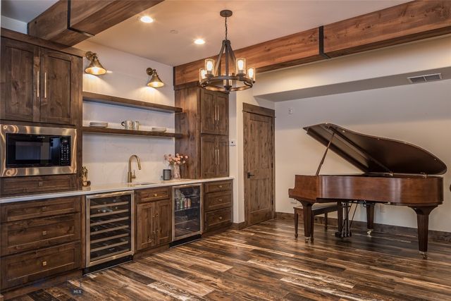 172 Ciel Drive, Big Sky, MT 59716