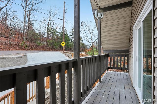 1357 S Lake Sherwood Drive, Marthasville, MO 63357