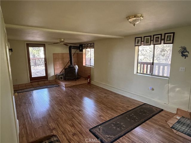 6307 Cedar Court, Angelus Oaks, CA 92305