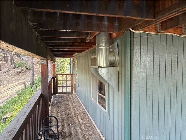 6307 Cedar Court, Angelus Oaks, CA 92305