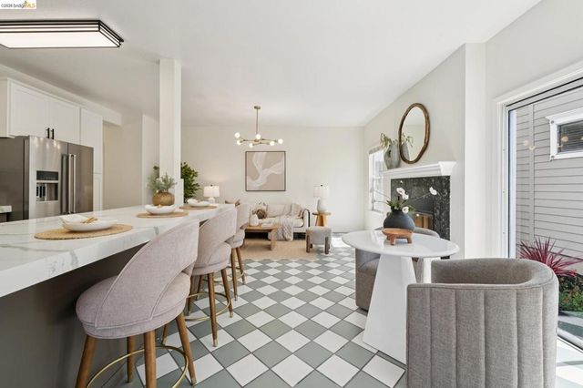 731 Gateview Ave, Albany, CA 94706