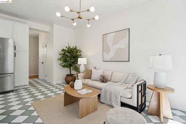 731 Gateview Ave, Albany, CA 94706