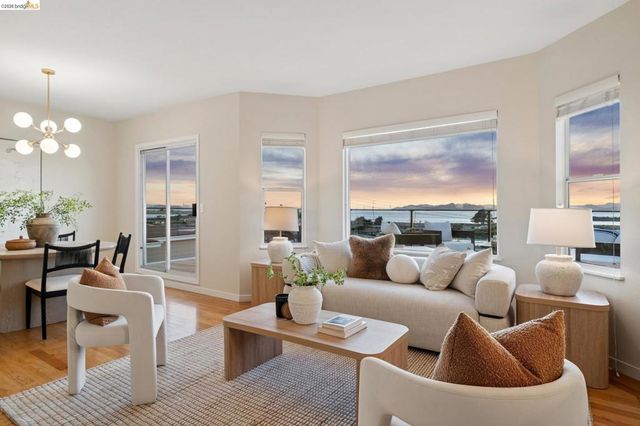 731 Gateview Ave, Albany, CA 94706