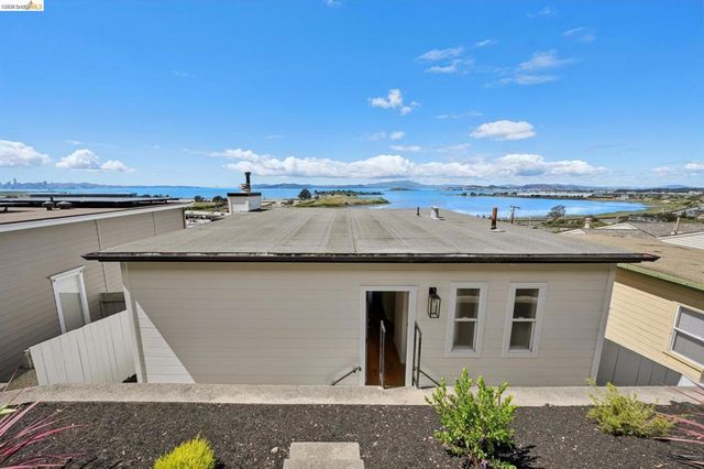 731 Gateview Ave, Albany, CA 94706