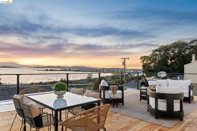 731 Gateview Ave, Albany, CA 94706