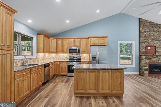1323 John Smith Road E, Blairsville, GA 30512