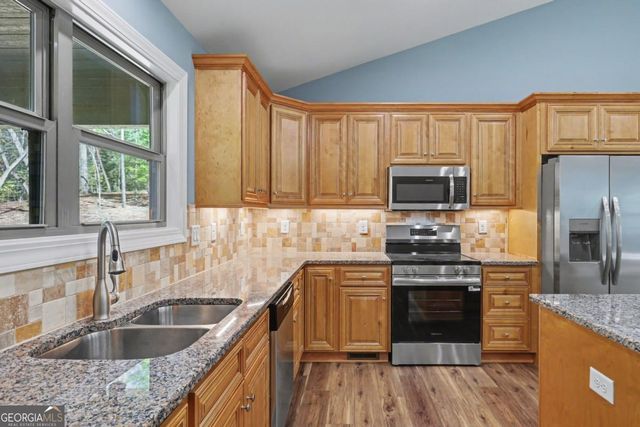 1323 John Smith Road E, Blairsville, GA 30512