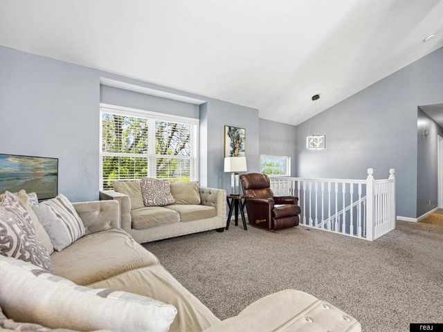 2603 Arrowhead Lane, Bellevue, NE 68123