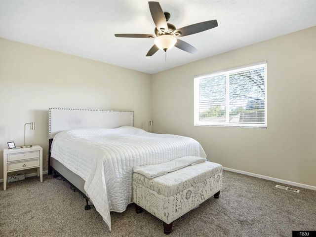 2603 Arrowhead Lane, Bellevue, NE 68123
