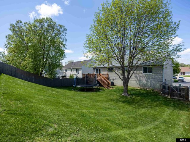 2603 Arrowhead Lane, Bellevue, NE 68123