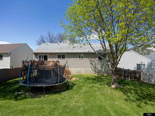2603 Arrowhead Lane, Bellevue, NE 68123