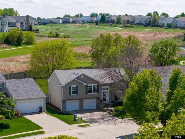 2603 Arrowhead Lane, Bellevue, NE 68123