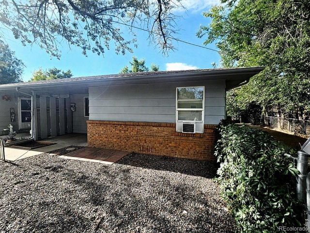 1726 Meadow St, Longmont, CO 80501