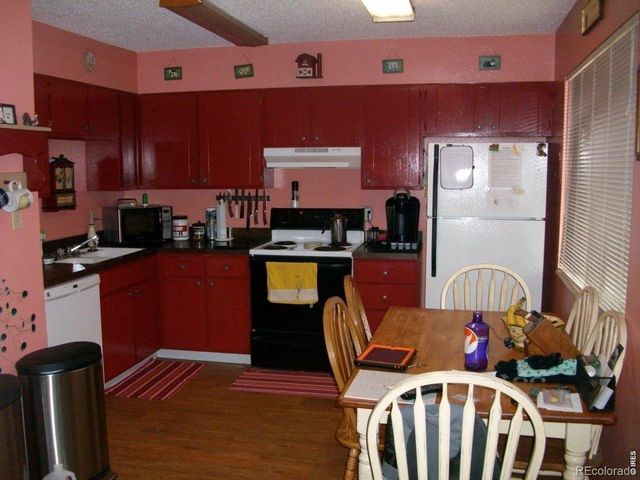1726 Meadow St, Longmont, CO 80501