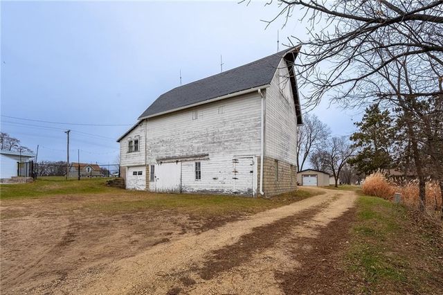 50482 S 3rd Street, Eleva, WI 54738