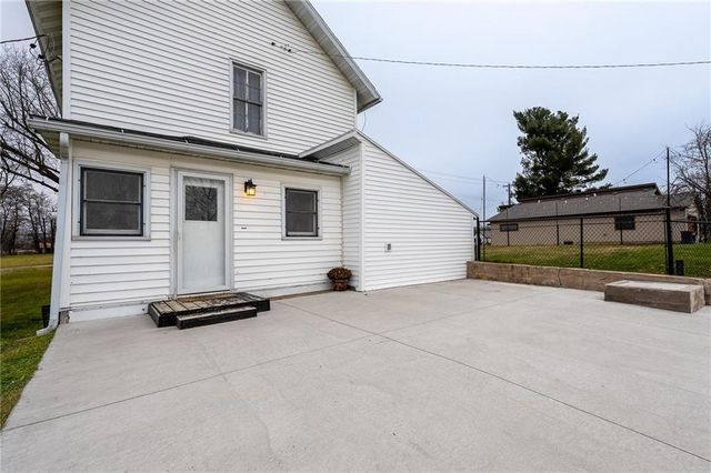 50482 S 3rd Street, Eleva, WI 54738