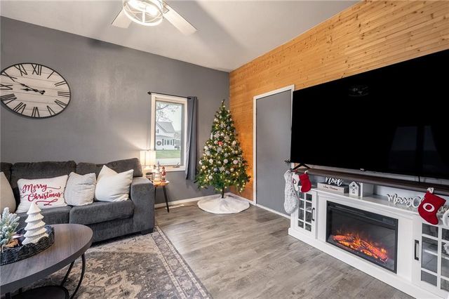 50482 S 3rd Street, Eleva, WI 54738