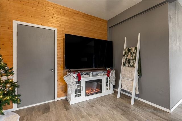 50482 S 3rd Street, Eleva, WI 54738