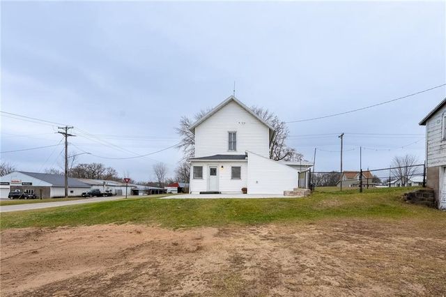 50482 S 3rd Street, Eleva, WI 54738