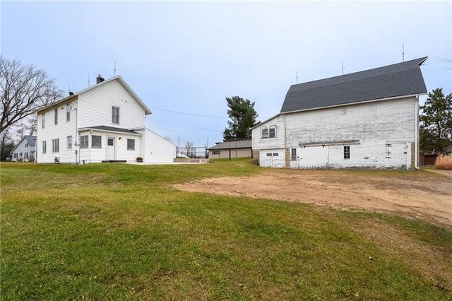 50482 S 3rd Street, Eleva, WI 54738