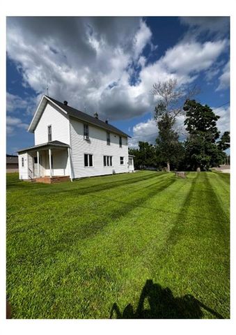 50482 S 3rd Street, Eleva, WI 54738