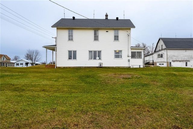 50482 S 3rd Street, Eleva, WI 54738