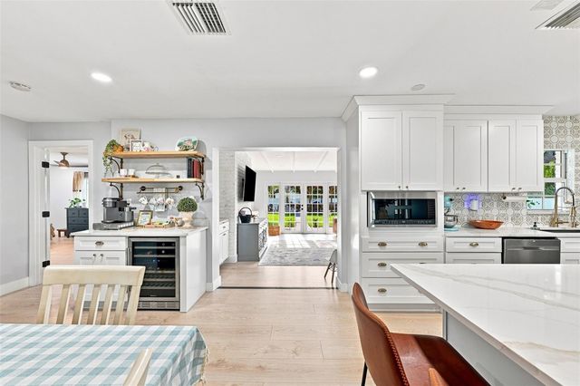 2119 GALLAGHER ROAD, Dover, FL 33527
