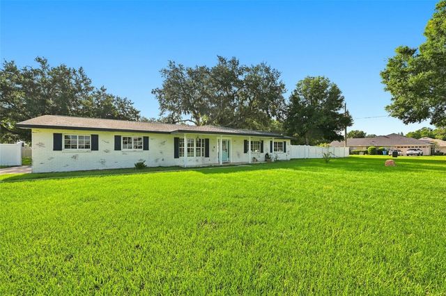 2119 GALLAGHER ROAD, Dover, FL 33527