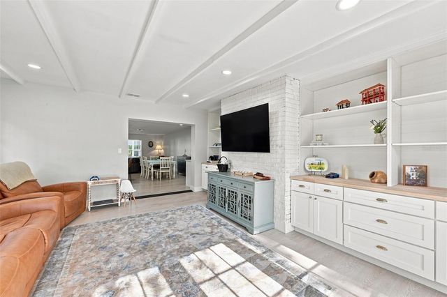 2119 GALLAGHER ROAD, Dover, FL 33527