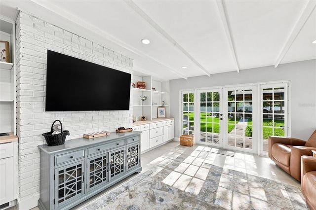 2119 GALLAGHER ROAD, Dover, FL 33527