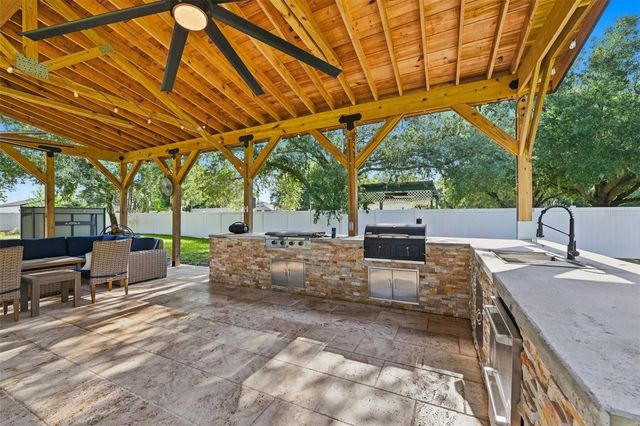 2119 GALLAGHER ROAD, Dover, FL 33527