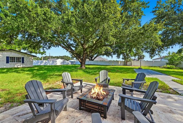 2119 GALLAGHER ROAD, Dover, FL 33527