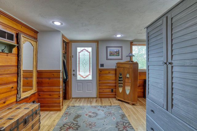 S73W23970 National AVENUE, Big Bend, WI 53103