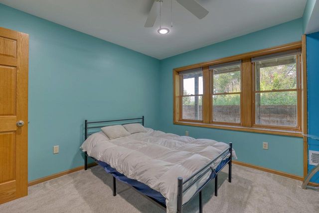 S73W23970 National AVENUE, Big Bend, WI 53103