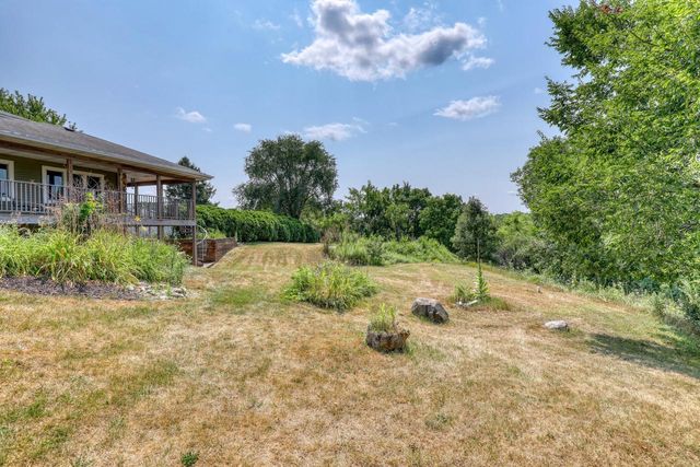 S73W23970 National AVENUE, Big Bend, WI 53103