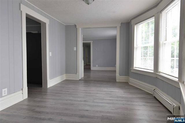 44 N Central Avenue, Ramsey, NJ 07446