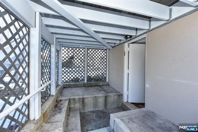 44 N Central Avenue, Ramsey, NJ 07446