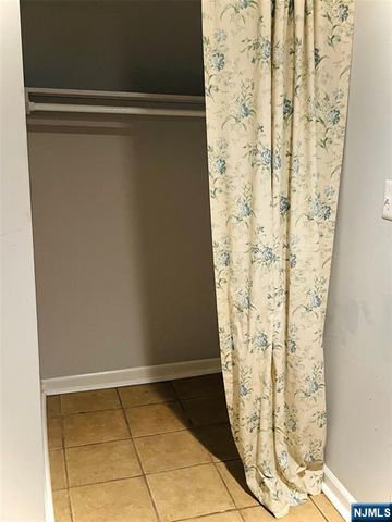 44 N Central Avenue, Ramsey, NJ 07446