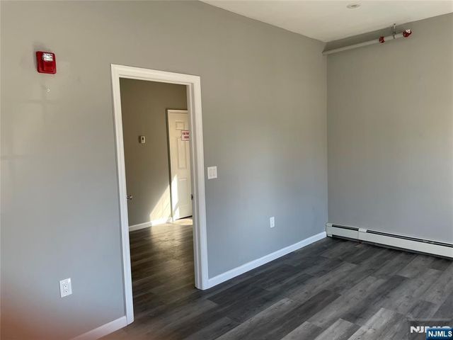 44 N Central Avenue, Ramsey, NJ 07446