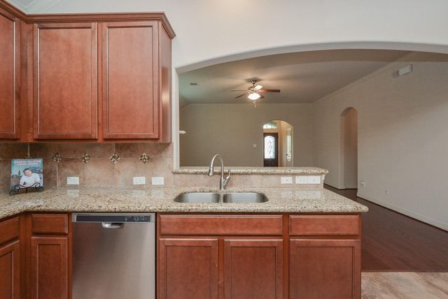 7215 Casita Drive, Magnolia, TX 77354