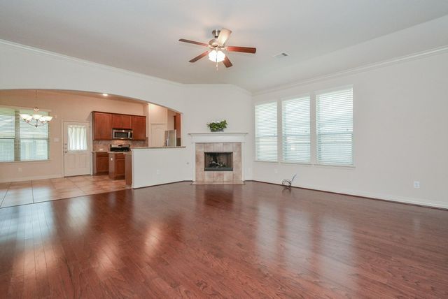 7215 Casita Drive, Magnolia, TX 77354