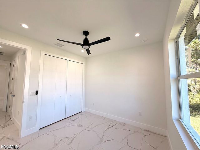 3318 68th ST W, Lehigh Acres, FL 33971